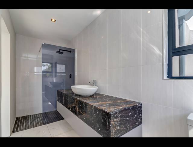 4 BEDROOM HOUSE FOR SALE IN DAINFERN GOLF ESTATE